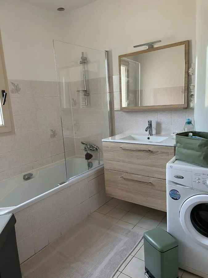 Holiday home Gite Maez 4 Pers 29450 Sizun